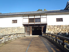 左右で異なる積み方